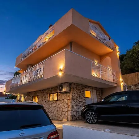 Villa Starlight Okrug Panoramic Sea View & Jacuzzi