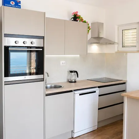Starlight Okrug Panoramic Sea View & Jacuzzi Villa